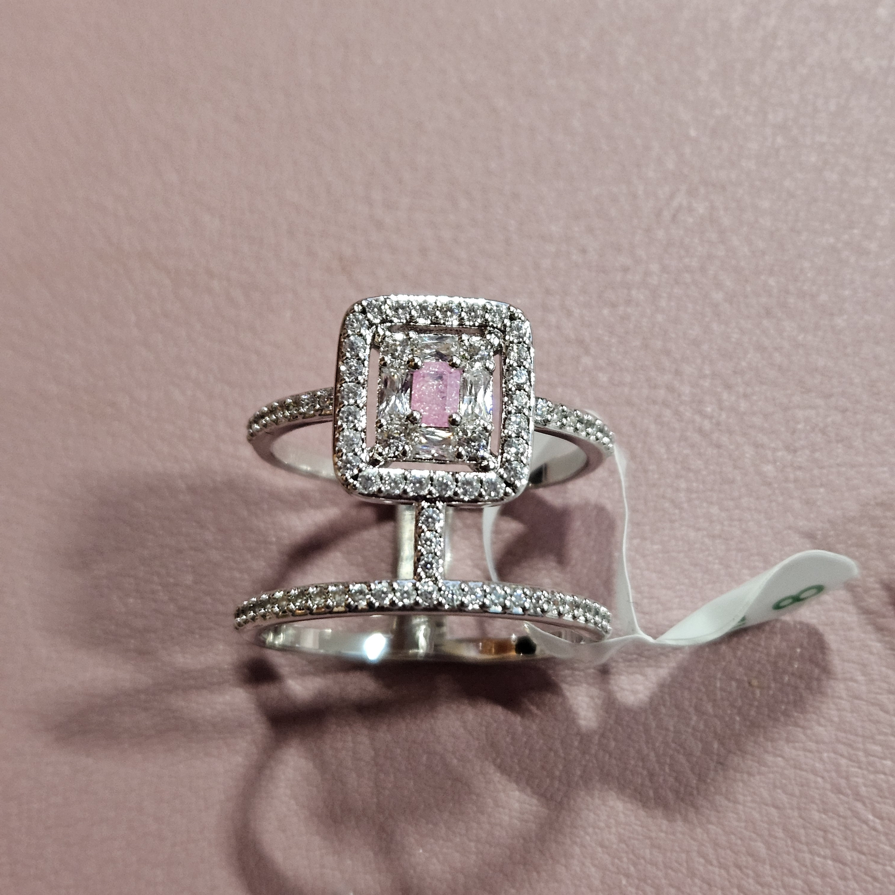 Bp The Glow Getter Ring Size 8 15$